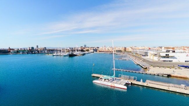 La Marina de València lidera la reconversión de los puertos históricos