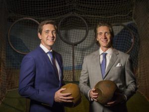 Los actores James y Oliver Phelps, que interpretan a Fred y George Weasley en las películas de Harry Potter, traerán su magia a Valencia