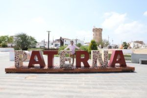 Logo letras cartel Paterna