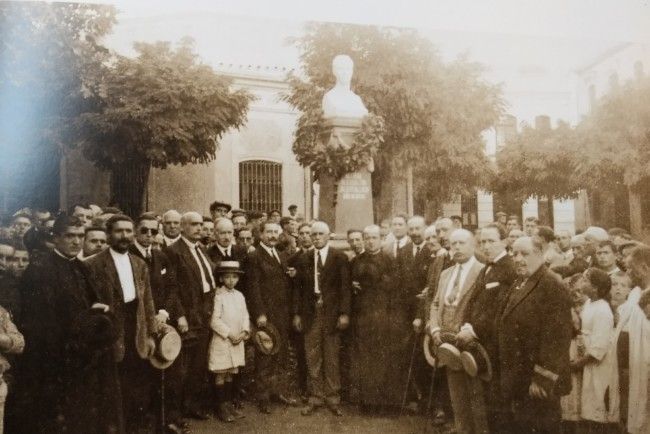 Homenatge a Benlloch i inauguració del seu bust, Meliana, 12/9/1922