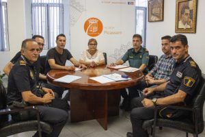 L'alcaldessa es reuneix amb les forces de seguretat per preparar les Festes Majors de Picassent