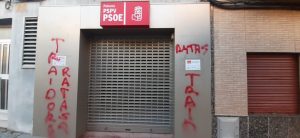 Pintadas sede PSOE Paterna