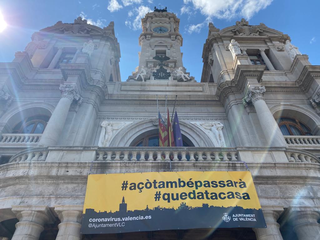 El Ayuntamiento declara luto oficial en la ciudad de València con motivo de la pandemia