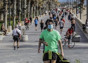 paseo martiimo valencia mascarillas