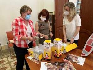 La Mancomunitat Horta Sud distribuye 167 sistemas anti asfixia por atragantamiento