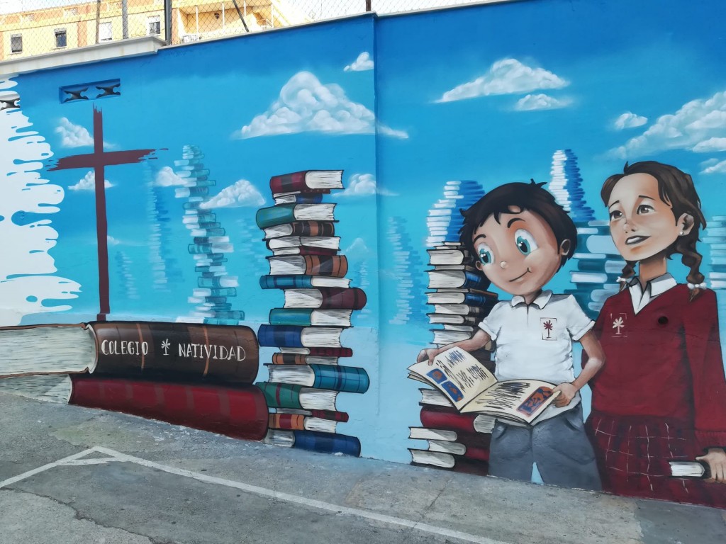 Grafiti colegio Natividad Burjassot