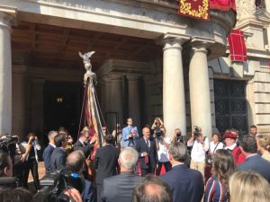 Procesión cívica del 9 de octubre
