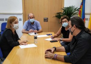 Dolors Gimeno visita Manises red vias ciclopeatonales