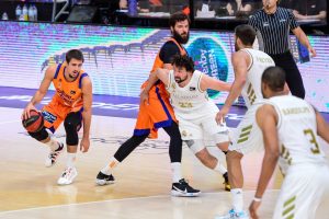 Valencia Basket quiere volver a defender la Fonteta en la visita del líder invicto Real Madrid