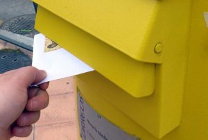 buzón y carta