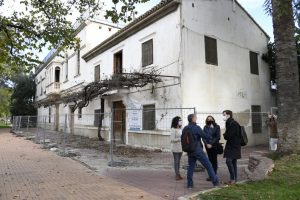Paiporta visita a Villa Amparo