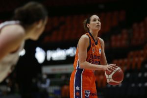 Valencia Basket busca acabar la primera vuelta con buen pie en la pista de IDK Euskotren