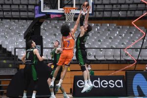 Valencia Basket amplía a siete su racha en la pista del Club Joventut Badalona (80-91)