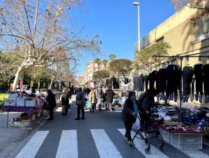 mercadillo de los lunes de Moncada