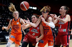 Valencia Basket sale victorioso de una batalla épica ante Spar Girona (58-55)