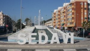 Sedaví rotonda entrada letras