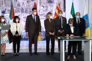 ana barcelo firma equipo oncologico fundacion amancio ortega