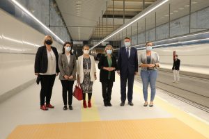 la comisaria europea de Cohesión y Reformas, Elisa Ferreira, las obras de la L10 de Metrovalencia