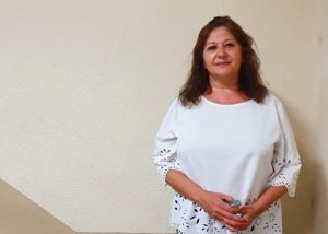 nueva presidenta Els escalons de Benetusser