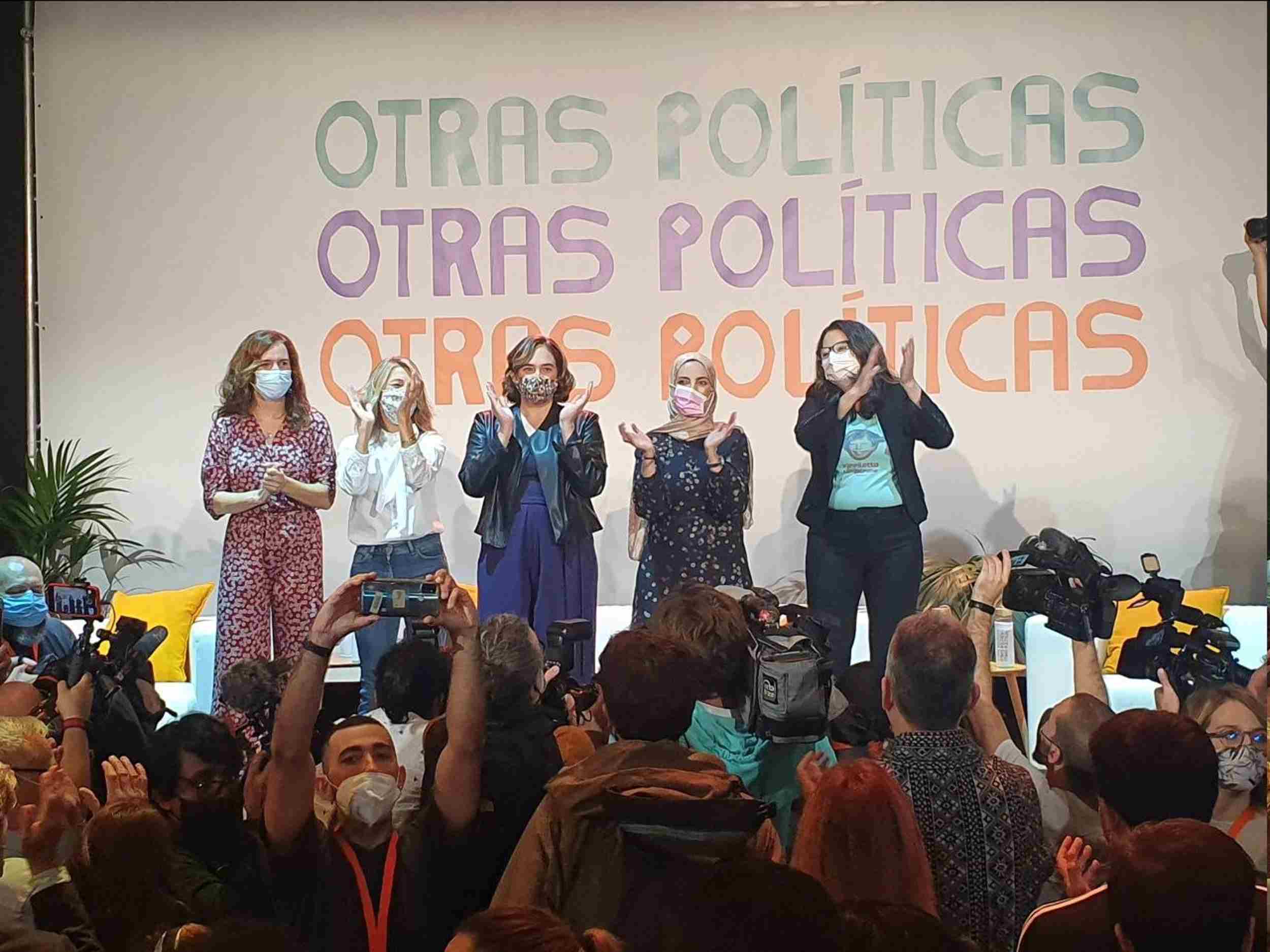 Otras políticas acto en Valencia con Oltra, Diaz, Colau