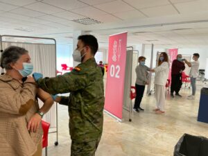 vacunacion coronavirus militares