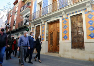 Ximo Puig visita Paiporta
