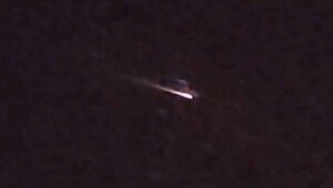 Twitter-Frontera Espacial