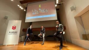 charla exfutbolistas en Alaquàs