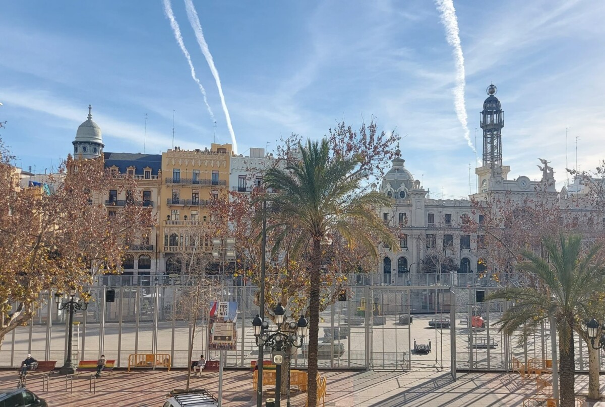 corda de Paterna en la plaza ayuntamiento Valencia