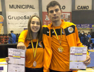 Javier Chicote y Silvia Ssoriano