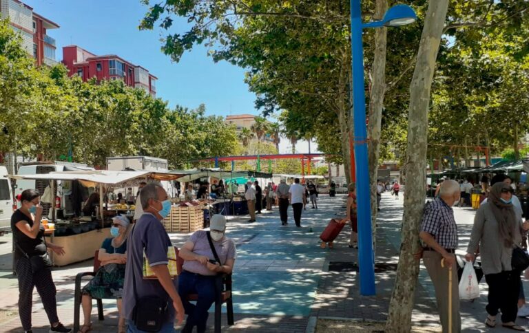 Alfafar abre el proceso para adjudicar 21 puestos en los mercados ambulantes del barrio Orba y del casco antiguo