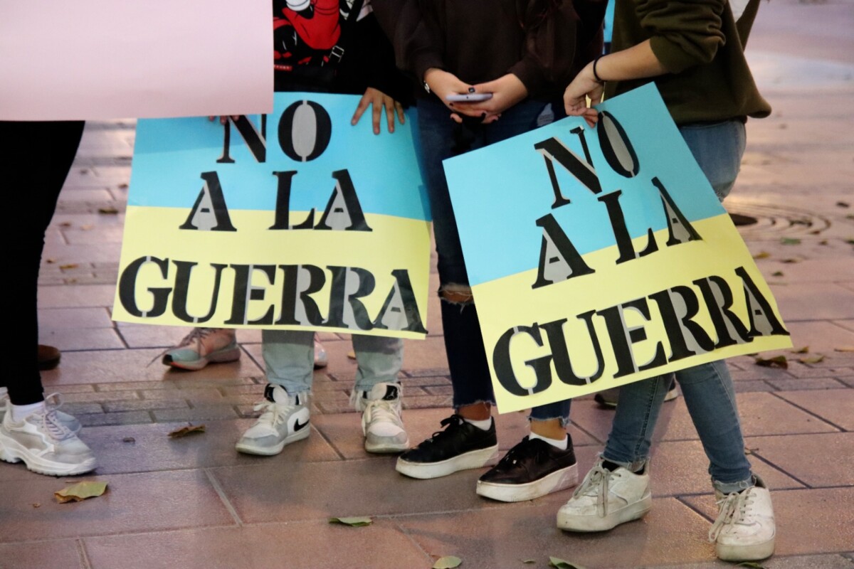 Alaquas dice no a la guerra en Ucrania