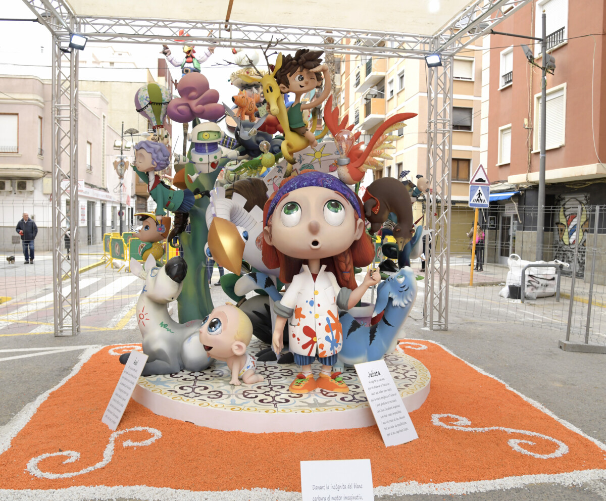Falla Mestre Serrano primer premio fallas infantiles Paiporta 2022
