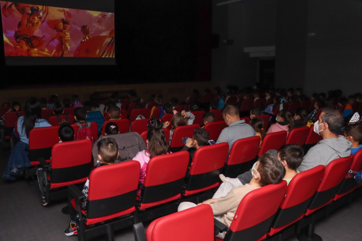 setmana de la llengua de Torrent cinema en valencià
