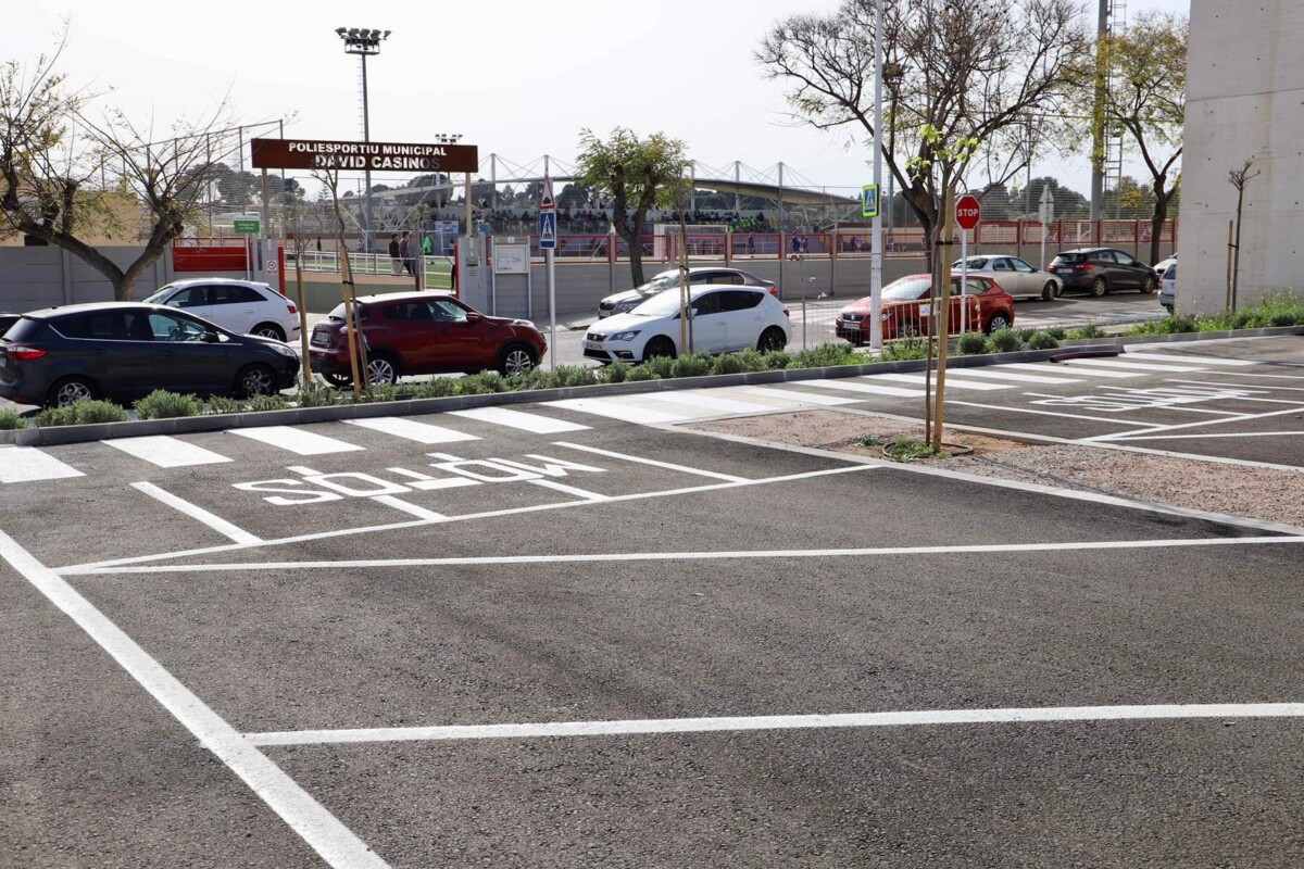 aparcamiento Moncada polideportivo David Casinos