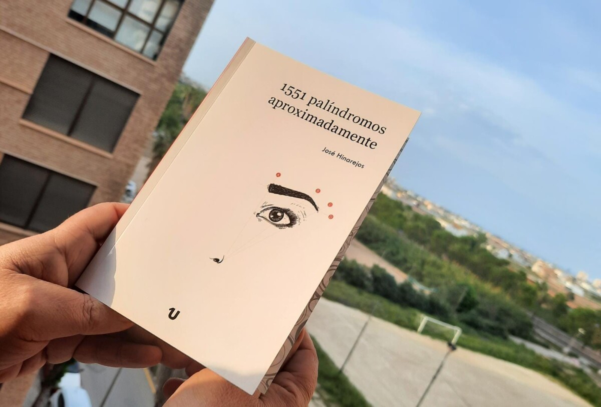 1551 palíndromos aproximadamente de José Hinarejos