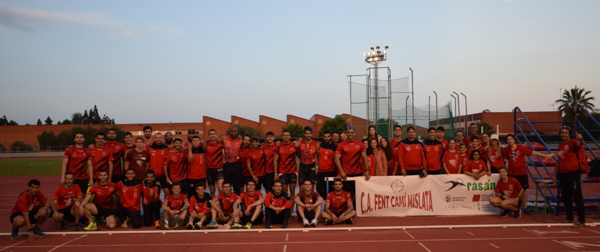 Fent Camí de Mislata foto equipo y volunt Sagunto 2022
