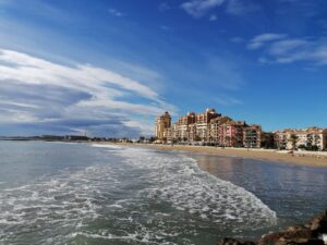 Port Saplaya playas