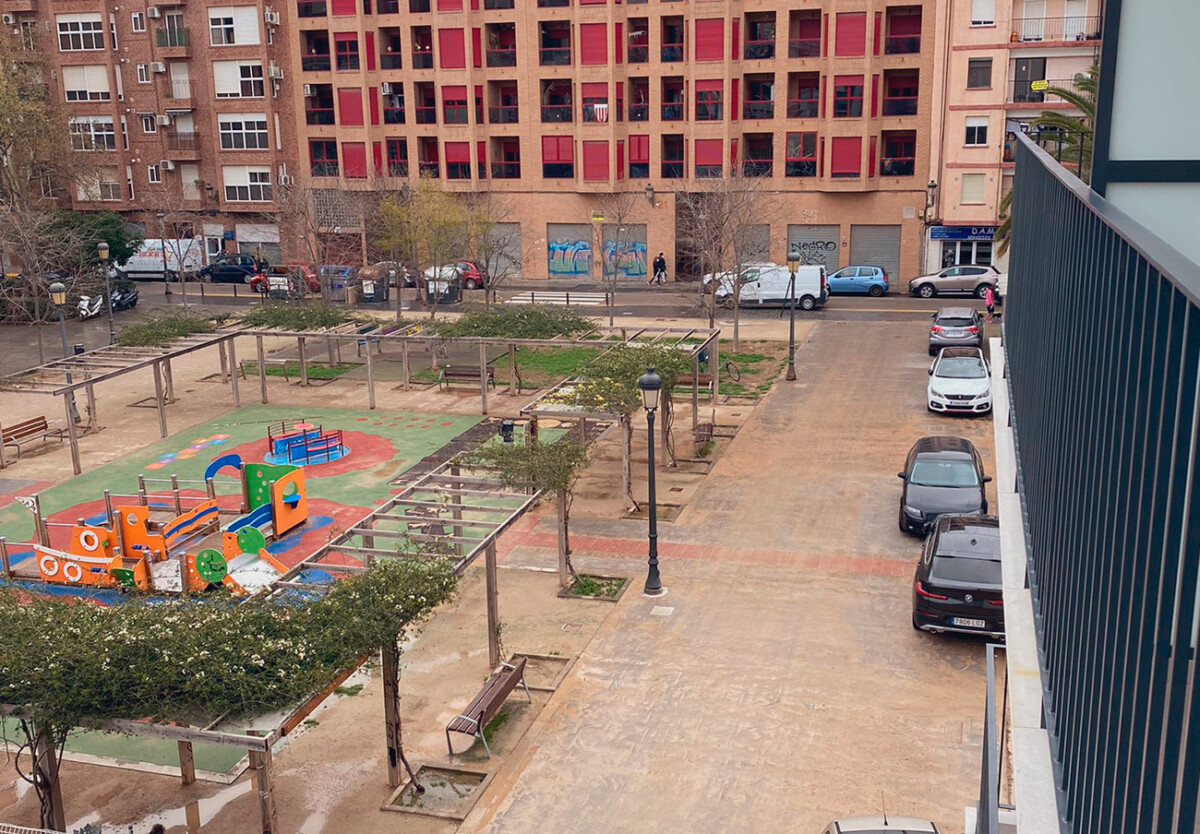 parque infantil calle Brasil de Valencia