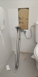 rotura baño adaptado