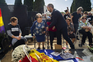 memoria historica cementerio Paterna