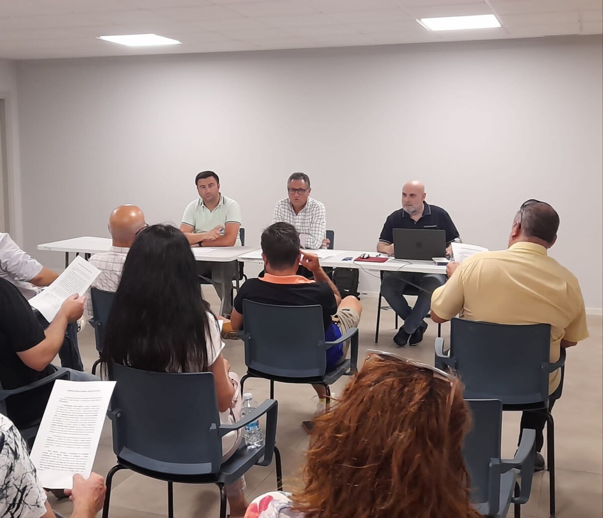 reunión concejales de Cs en Manises