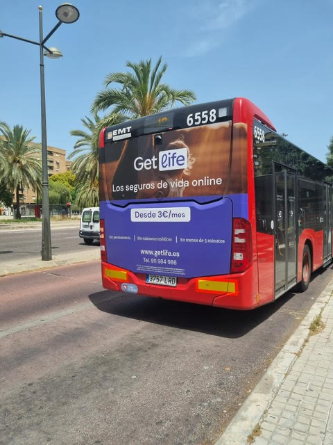 Getlife’s presence in cars from EMT Valencia