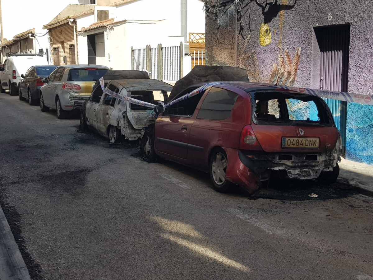 Manises COCHES CALCINADOS
