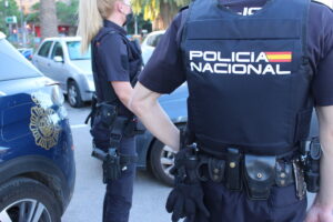 agentes de la Policía Nacional