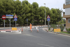 CV-406 carretera cortada por obras