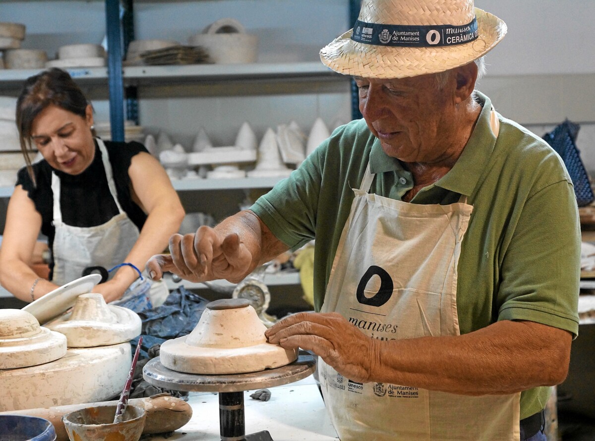 Ceramica Oberta Manises 2022