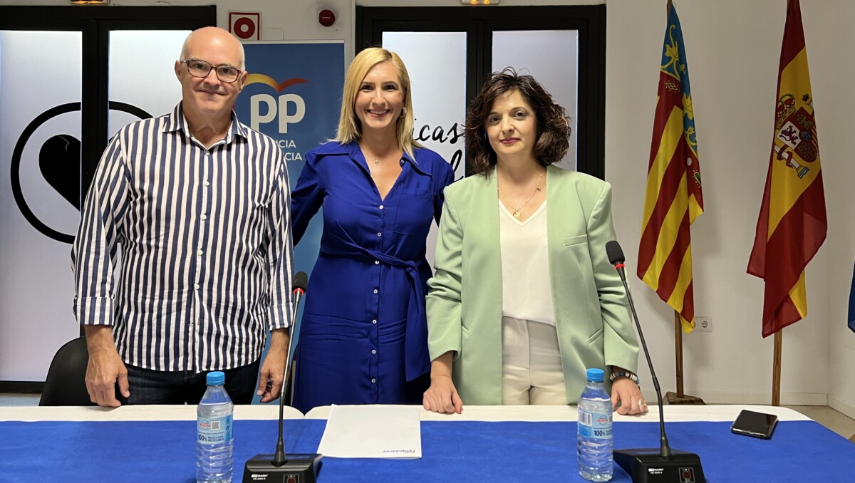 Fernando de Rosa Salomé Pradas Amparo Crespo PP en Picassent