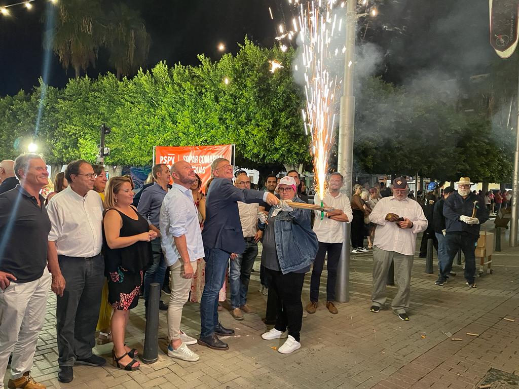 Ximo Puig cena comarcal PSPV en Alaquàs