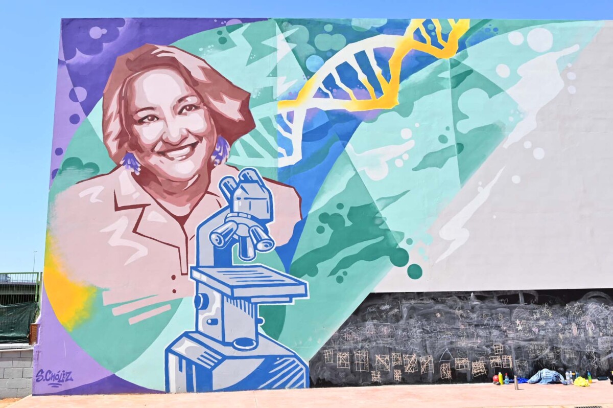 Angela Nieto mural en Mislata